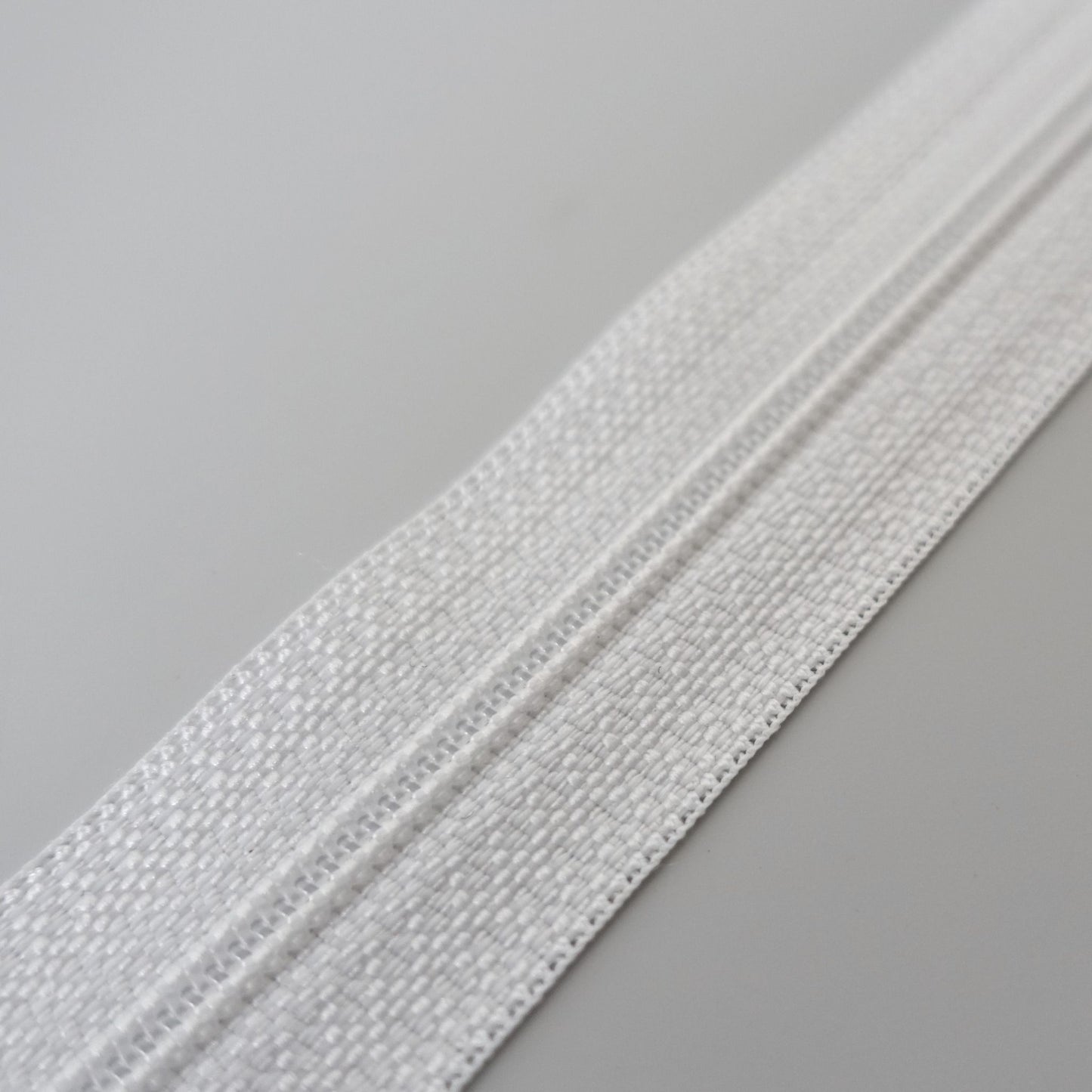 Lynlås spiral 4 mm, metermål, flere farver