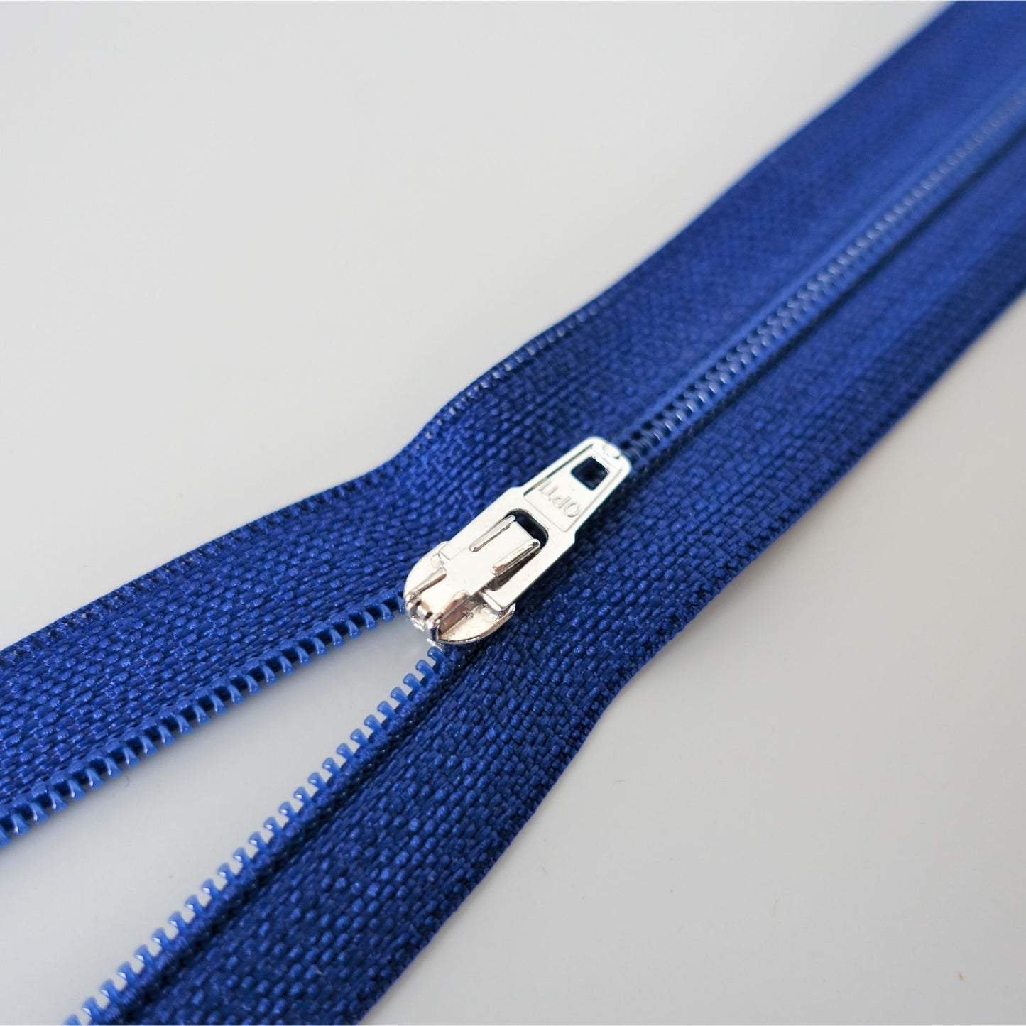 Lynlås spiral 4 mm, metermål, flere farver