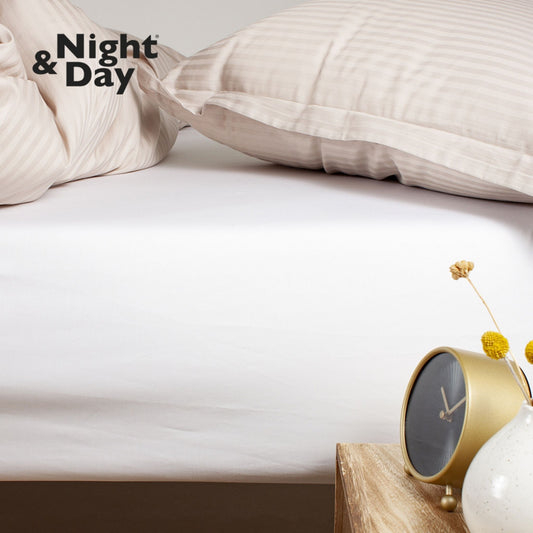 Boxlagen bomuldssatin, hvid - flere størrelser